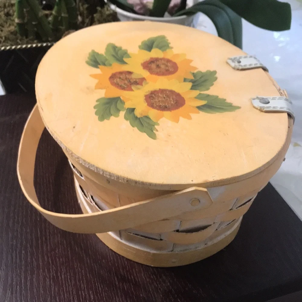 Fall basket - Picture 5 of 8